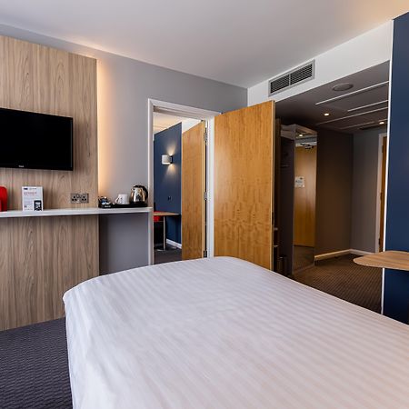 Holiday Inn Express Norwich By Ihg Drayton  Zewnętrze zdjęcie