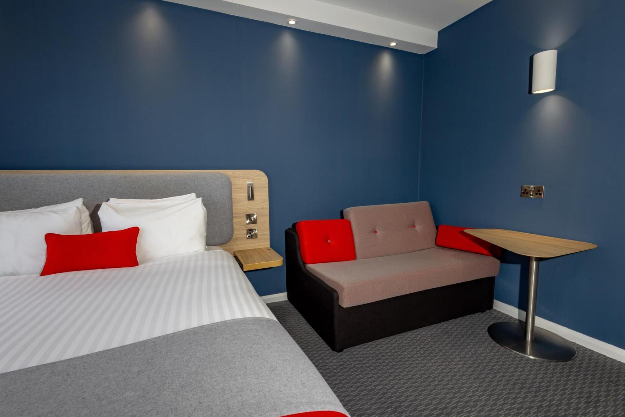 Holiday Inn Express Norwich By Ihg Drayton  Zewnętrze zdjęcie